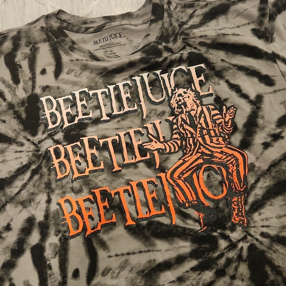 Black & gray tie dye Beetlejuice t-shirt size XL, new with tags! - Picture 2 of 7